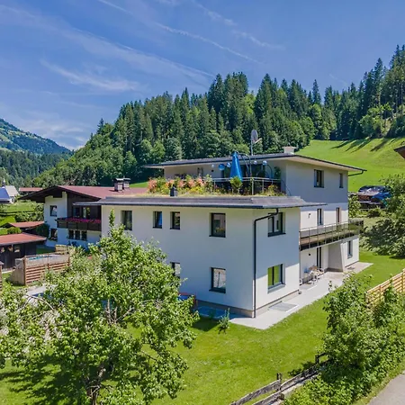 Tirola Bude Resi 1 Apartment